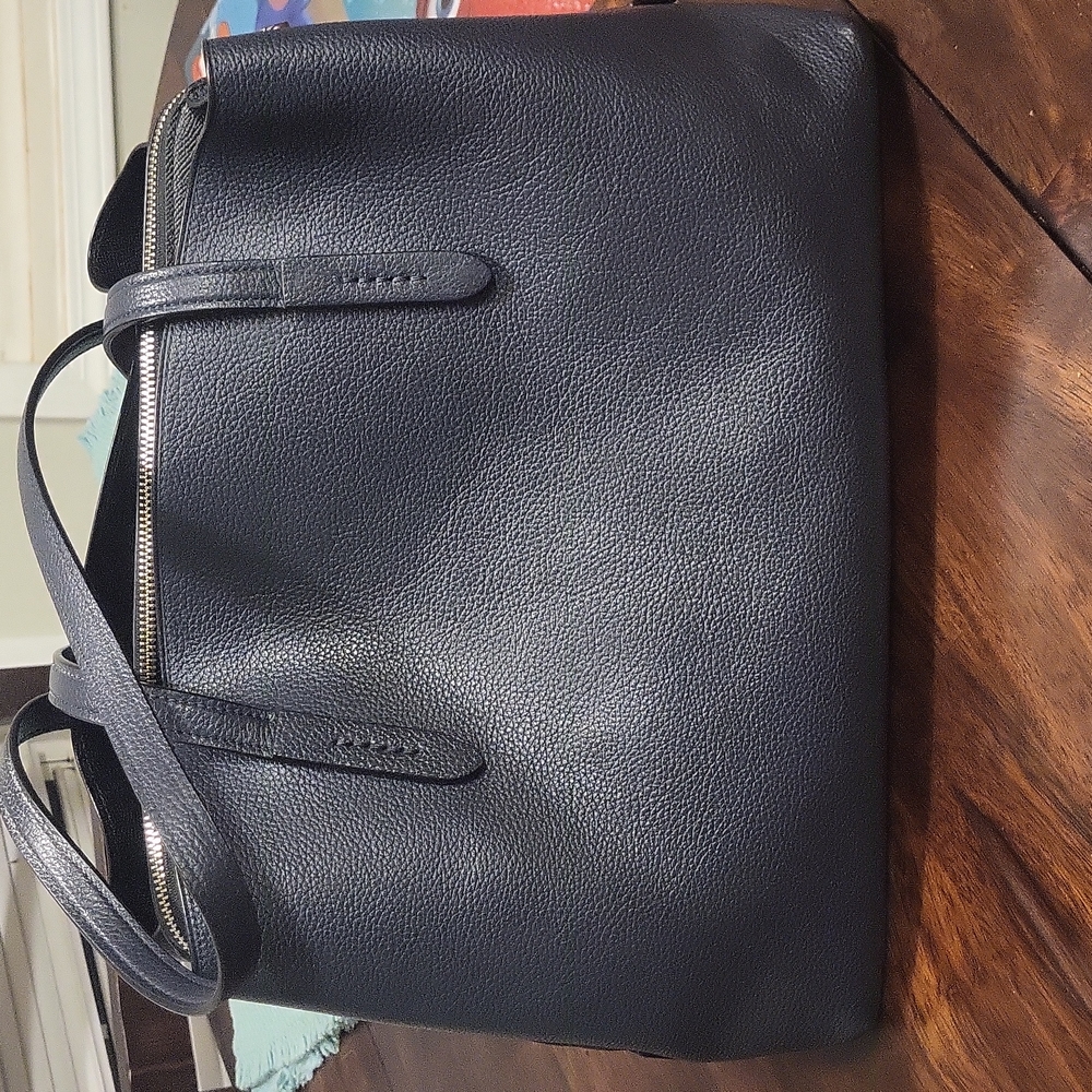 Coach shoulder purse - Picture 2 of 8